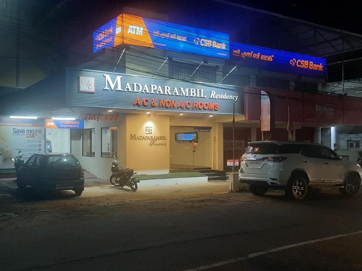 Madaparambil Residency Alwaye Exteriér fotografie